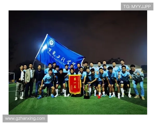 奥运会特别报道：成都足球队的奋斗经历